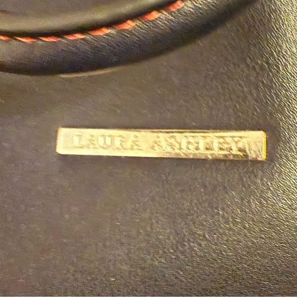 Laura Ashley handbag purse - Picture 3 of 9